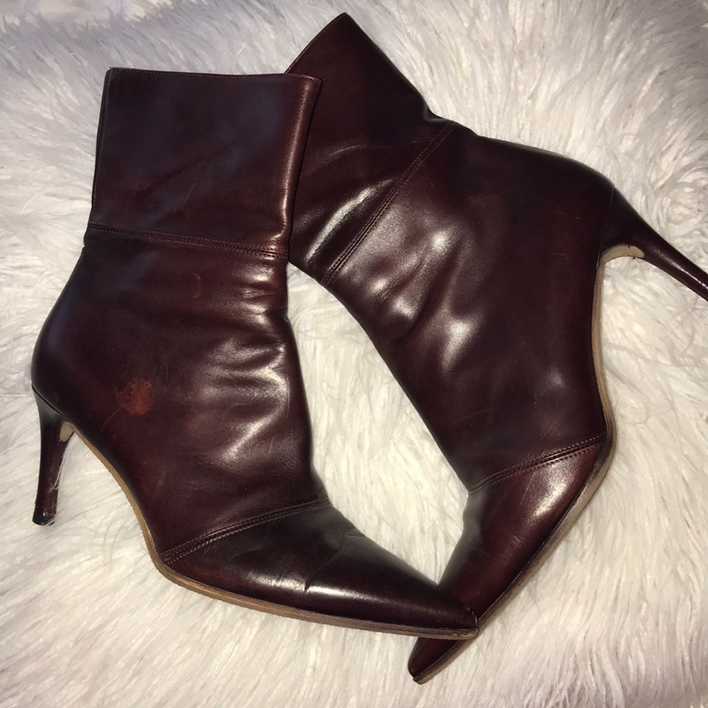 Gucci healed booties